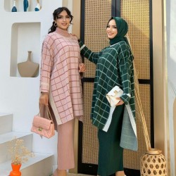 A masterpiece women's set A masterpiece women's set