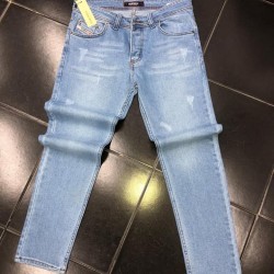 Light blue jeans for women  Light blue jeans for women