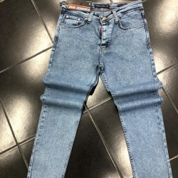 Light blue jeans for women  Light blue jeans for women