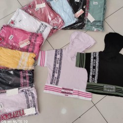 Children's t-shirts in many colors Children's t-shirts in many colors