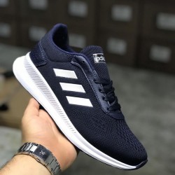 Men's sports shoes