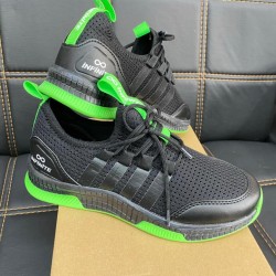 Men's sports shoes