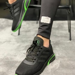 Men's sports shoes