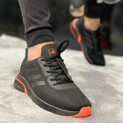 Men's sports shoes