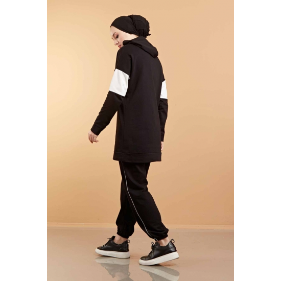  Hooded Printed Sports Suit Black Color