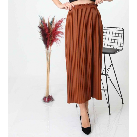 Pleated fabric skirt in multiple colors