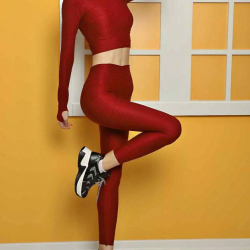 Sports tight set for women in multiple colors Sports tight set for women in multiple colors