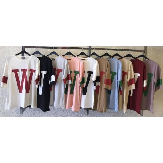 Women's t-shirts in multiple colors