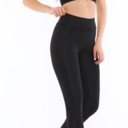 Sports sets for women in multiple colors Sports sets for women in multiple colors