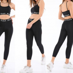 Sports sets for women in multiple colors Sports sets for women in multiple colors